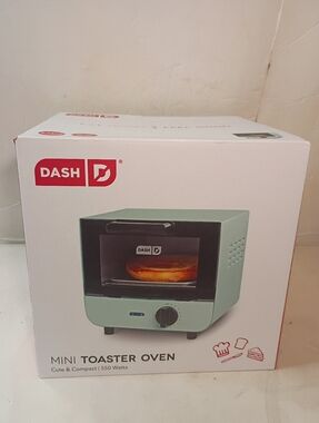 NIB Dash Mini Toaster Oven Model DMTO100 Aqua